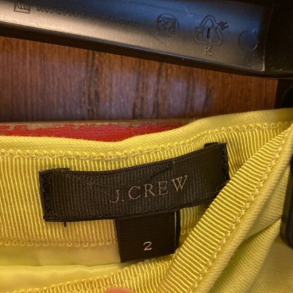 JCrew Size 2 skirt with back zipper and slit - Picture 7 of 7